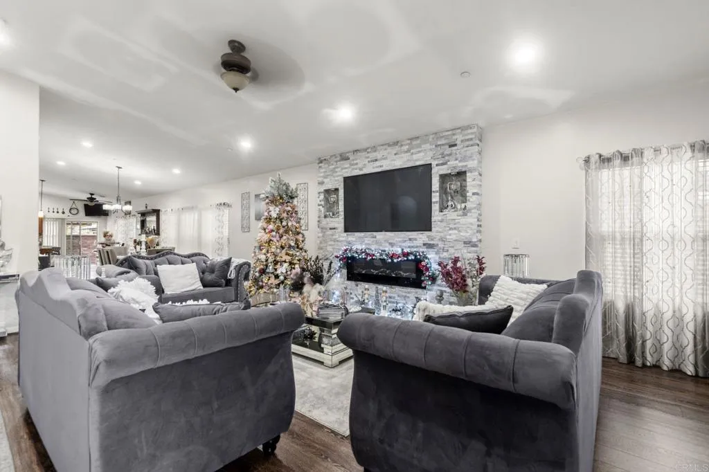 Photo #6: PTP2600180 Listing: Photo #6