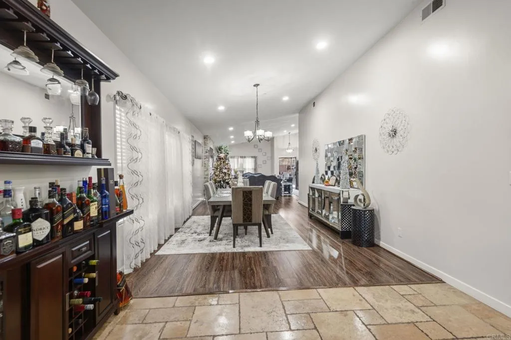 Photo #2: PTP2600180 Listing: Photo #2