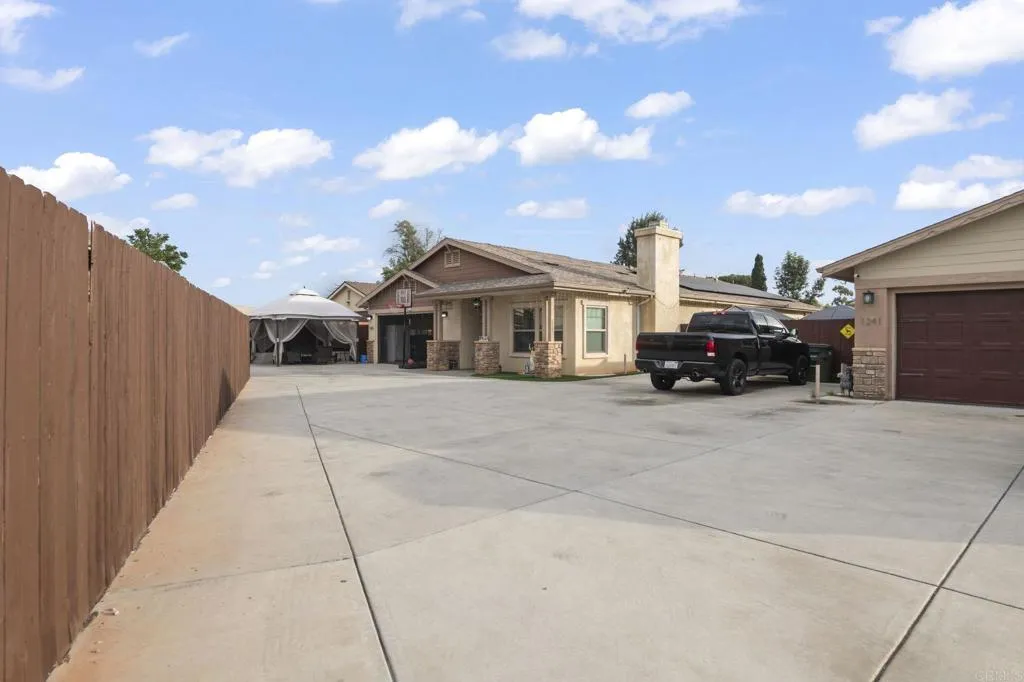 Photo #37: PTP2600180 Listing: Photo #37