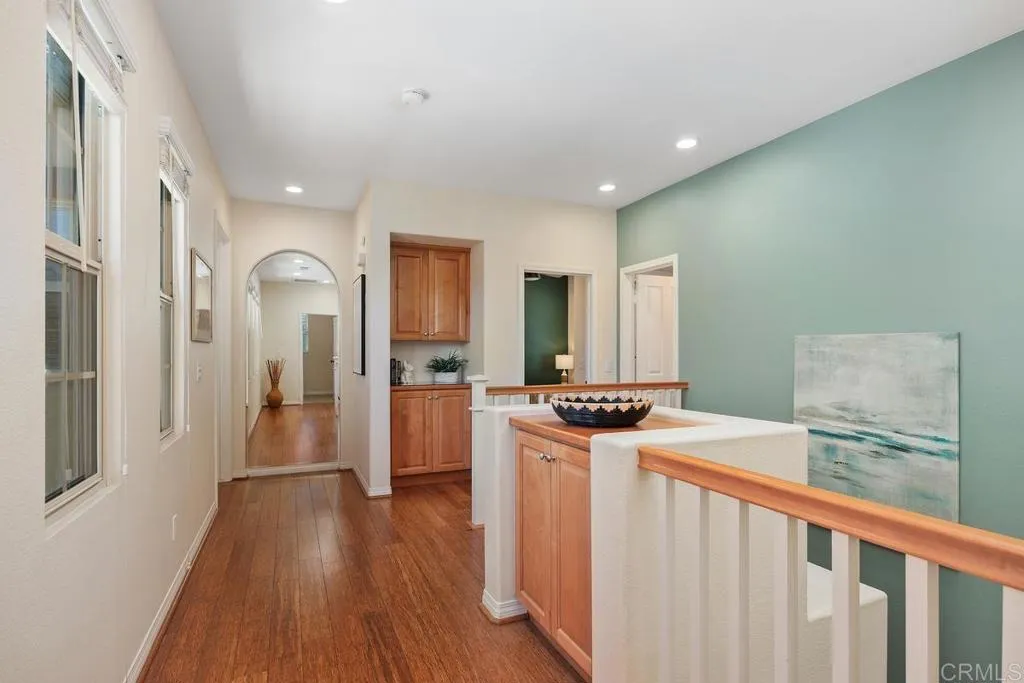 https://cdn.realtyfeed.com/cdn/127/306614228/45cecb15f7c5b153a08518c2527eb557.webp