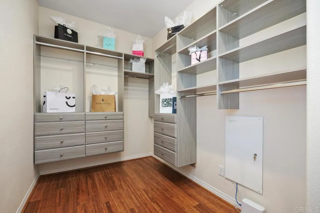 https://cdn.realtyfeed.com/cdn/127/306614228/64e611ae9162c5538d34eb68e65b4e19.webp