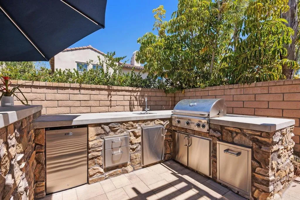 https://cdn.realtyfeed.com/cdn/127/306614228/6773404bc0bca99e9ca944d6b846a8f6.webp