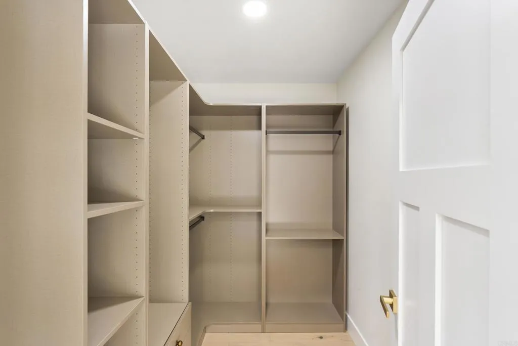 https://cdn.realtyfeed.com/cdn/127/306614247/a7d729fed9656023245c0d2170d69c11.webp