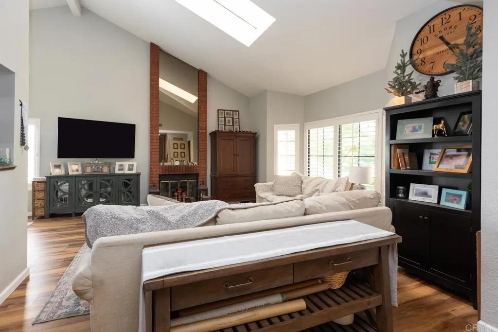 https://cdn.realtyfeed.com/cdn/127/306614257/55ca524190eda3171e3aa52cb50c9f36.webp