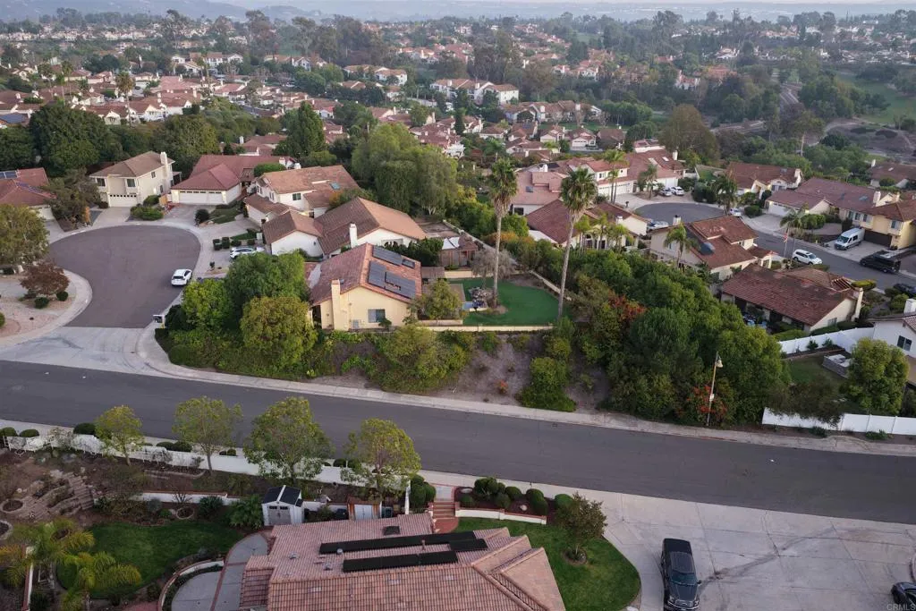 https://cdn.realtyfeed.com/cdn/127/306614257/f4a5b16411f711d808f744e52c78e24a.webp