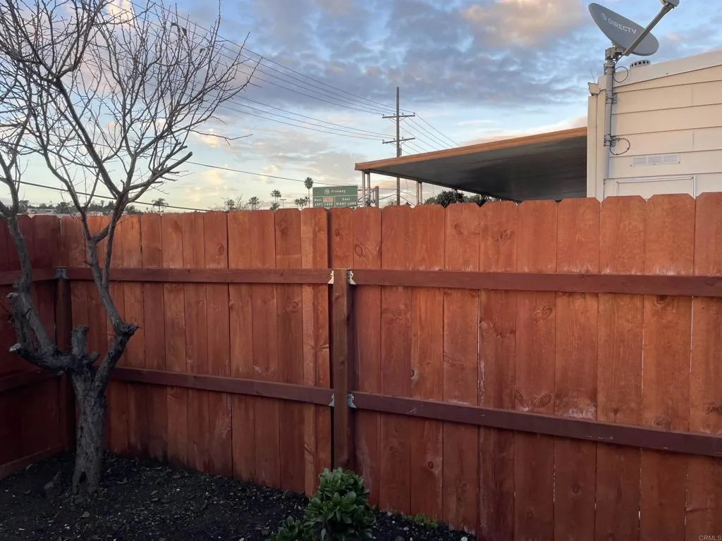 https://cdn.realtyfeed.com/cdn/127/306614298/0dfad64f8c6e958ba6668d795badfff3.webp