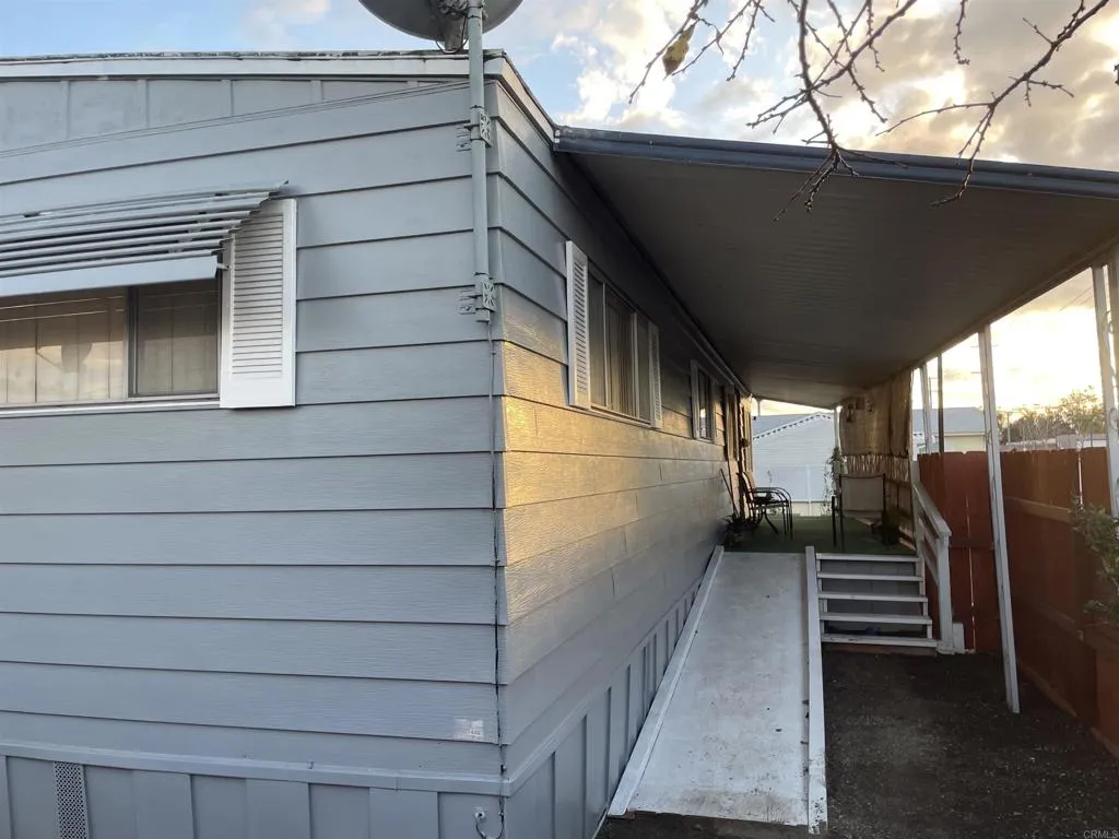 https://cdn.realtyfeed.com/cdn/127/306614298/844a11e7e419b16015536f9e8cc656c8.webp
