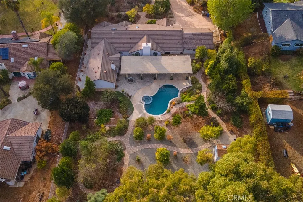 https://cdn.realtyfeed.com/cdn/127/306614315/4dcb0c6fd47cc6ef2213e1226a5c1cde.webp