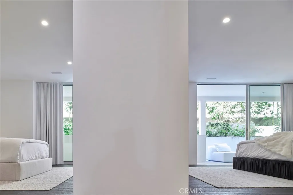 838 N Kings Road Unit 102, West Hollywood, CA 90069 - Photo 5 of 32, West Hollywood, CA