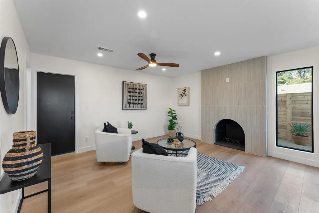 https://cdn.realtyfeed.com/cdn/127/306614361/0b9c05ad04aa21bdc555afde67c80437.webp