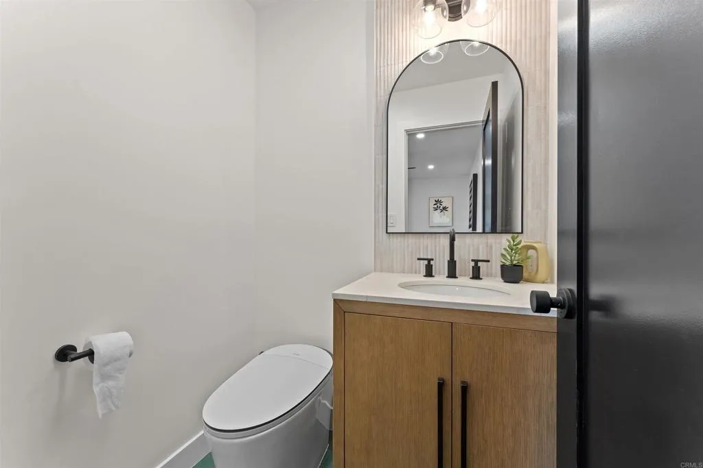 https://cdn.realtyfeed.com/cdn/127/306614361/568d3ca95f10f22203288db247aacacf.webp