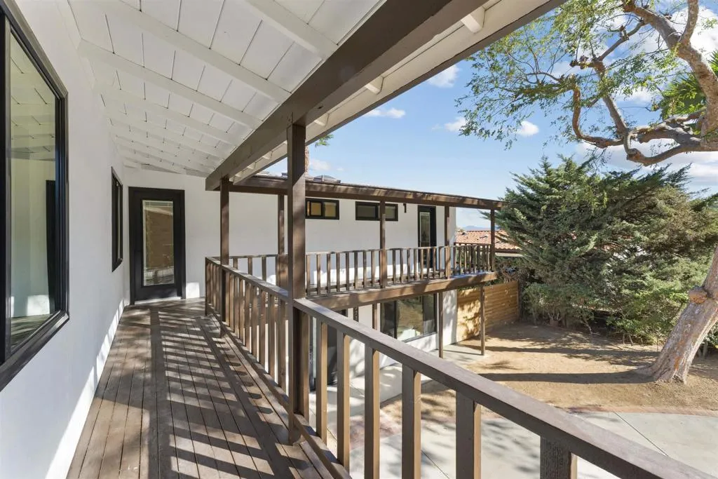 https://cdn.realtyfeed.com/cdn/127/306614361/98e1f65944cb0676d4f23829075f1688.webp