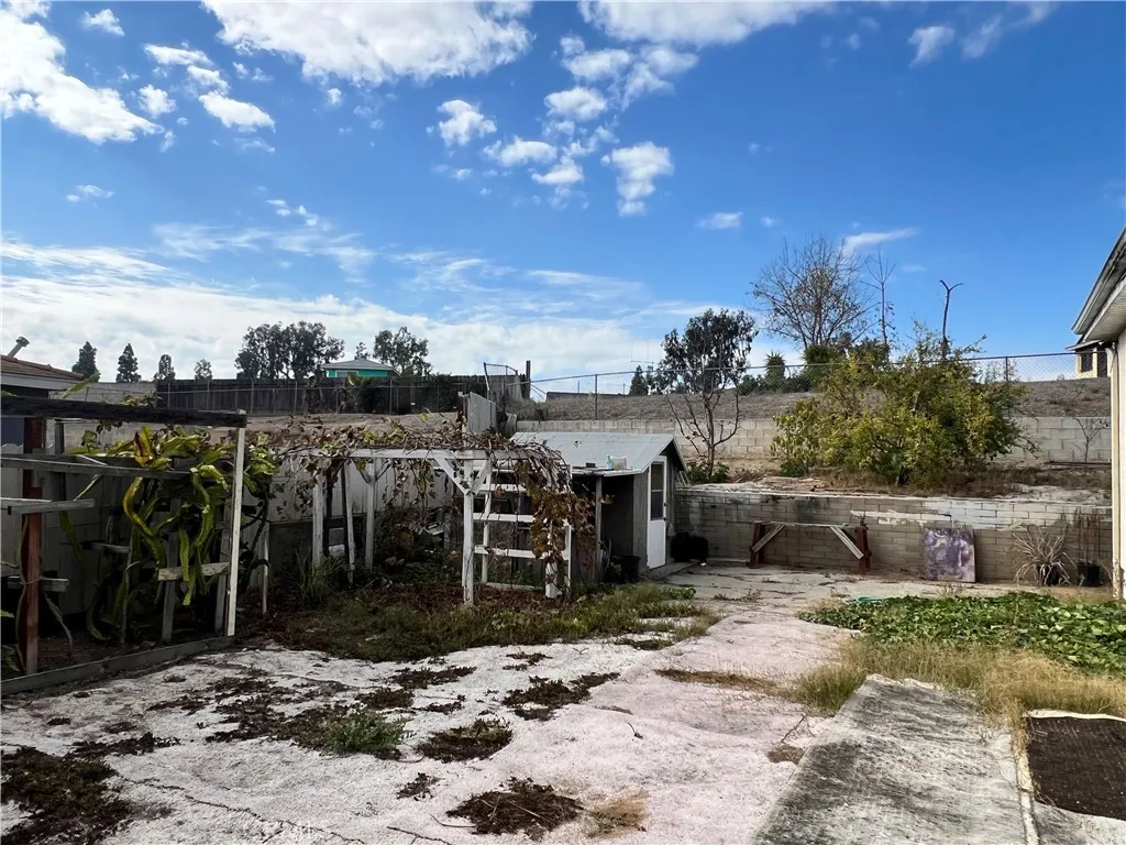 https://cdn.realtyfeed.com/cdn/127/306614388/4702c113c5b51293a9bdcd01e79ec3e9.webp