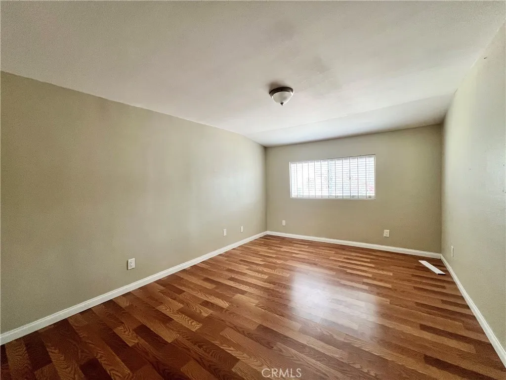 https://cdn.realtyfeed.com/cdn/127/306614388/e740df77384e3ed45aa02dff0cc601ff.webp