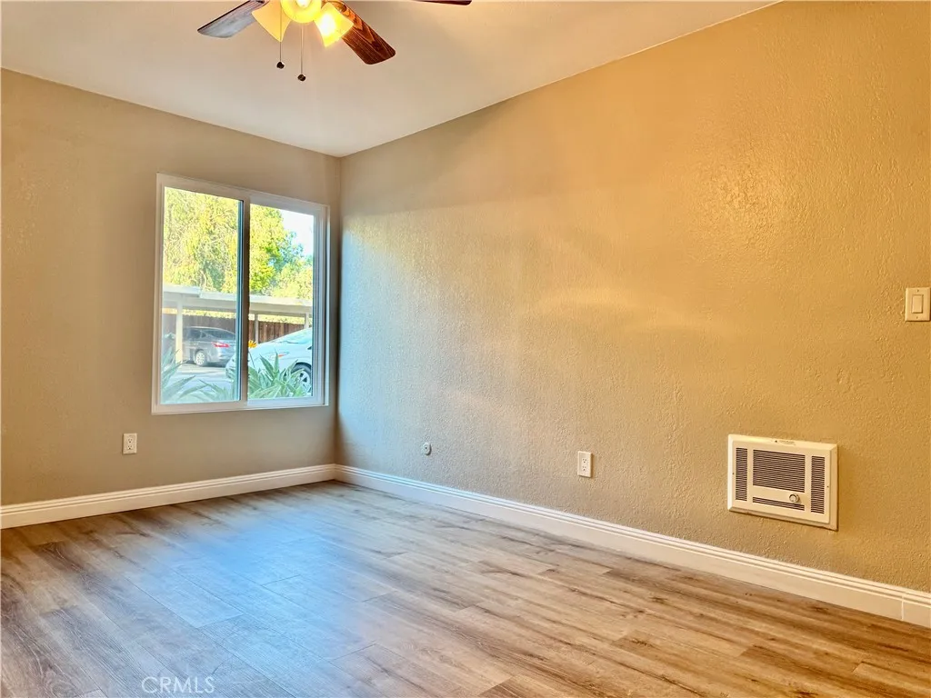 Photo #14: SW25269818 Listing: Photo #14