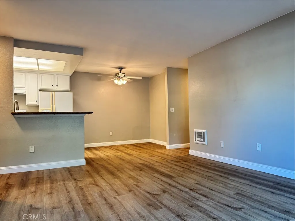 Photo #8: SW25269818 Listing: Photo #8