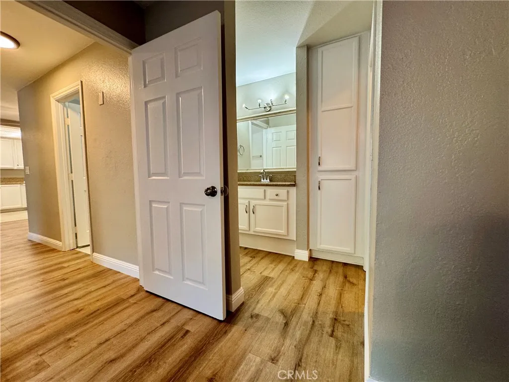 Photo #17: SW25269818 Listing: Photo #17