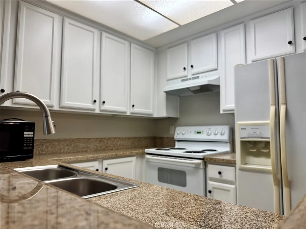 Photo #10: SW25269818 Listing: Photo #10