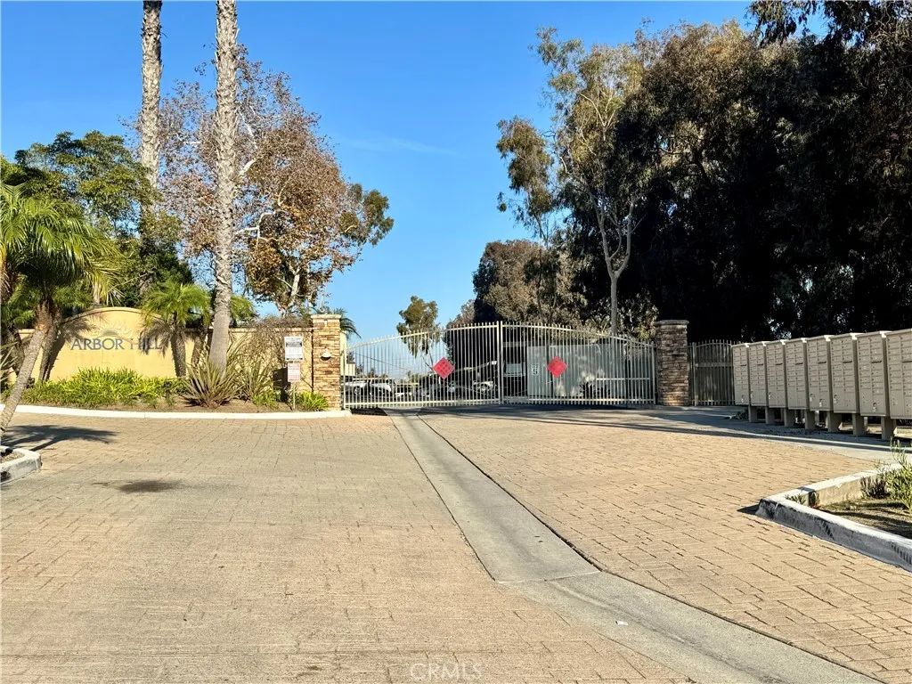 Photo #4: SW25269818 Listing: Photo #4