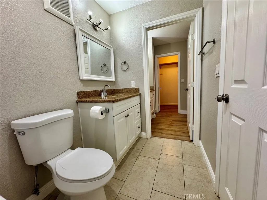 Photo #21: SW25269818 Listing: Photo #21