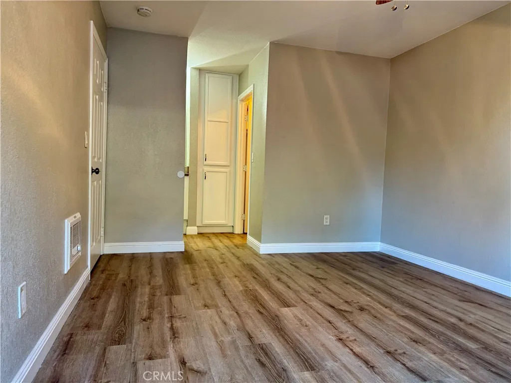 Photo #15: SW25269818 Listing: Photo #15