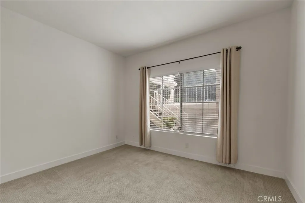 https://cdn.realtyfeed.com/cdn/127/306614437/29b28fe3724f82a596b4b5167f1f561f.webp