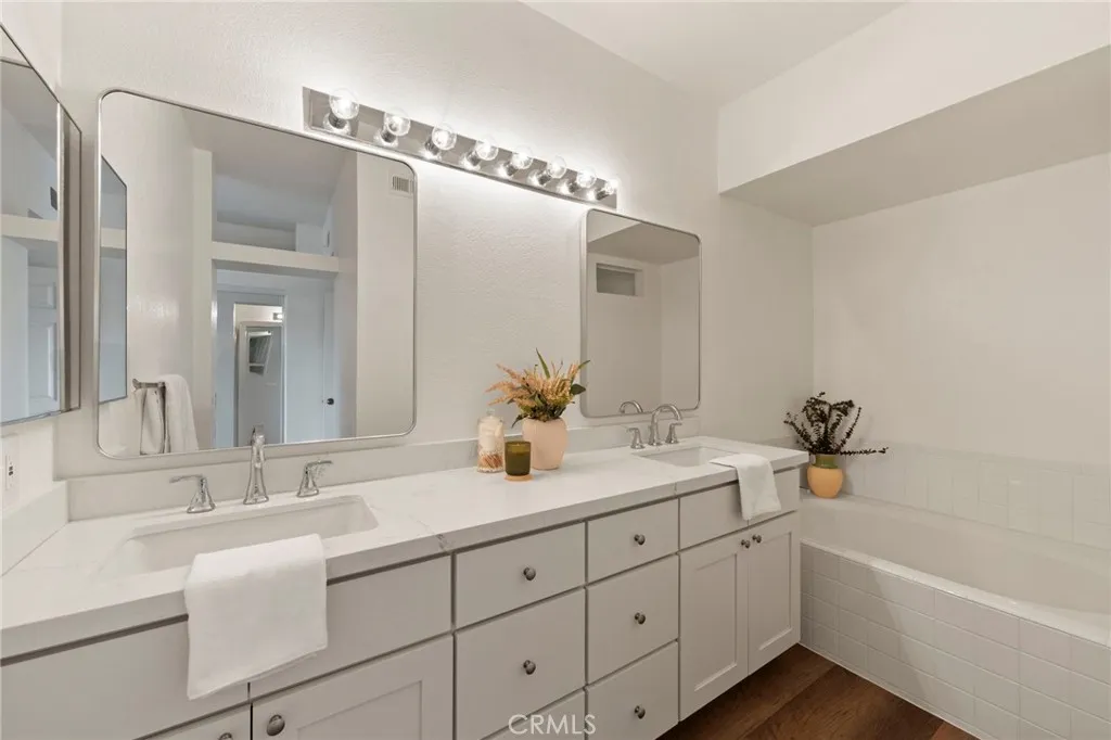 https://cdn.realtyfeed.com/cdn/127/306614437/d0e5b70fd36e9dae0a850c0c466f21b3.webp