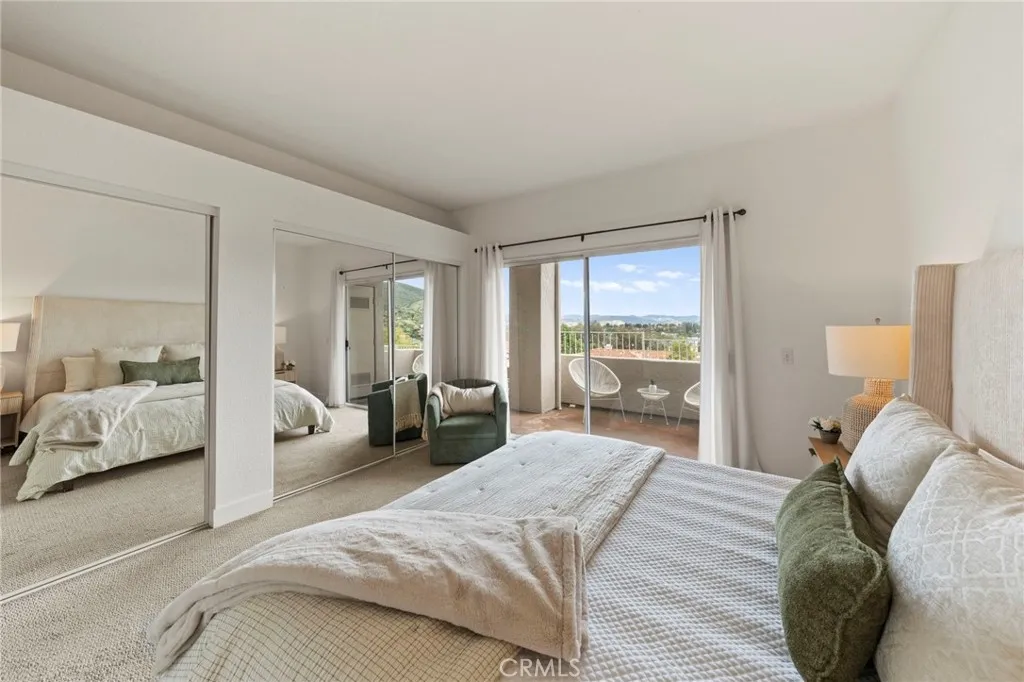 https://cdn.realtyfeed.com/cdn/127/306614437/e58346f5d05dc7965365f0dd374038cb.webp