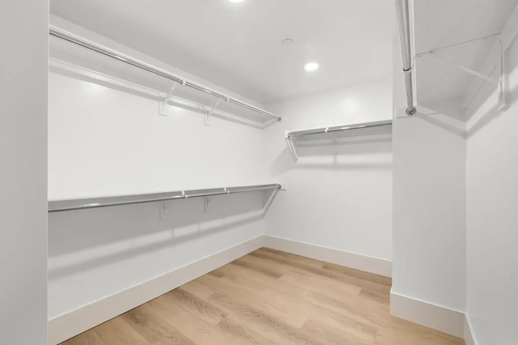 https://cdn.realtyfeed.com/cdn/127/306614441/d7487544f6ad4b06b354cf57240a6ad4.webp