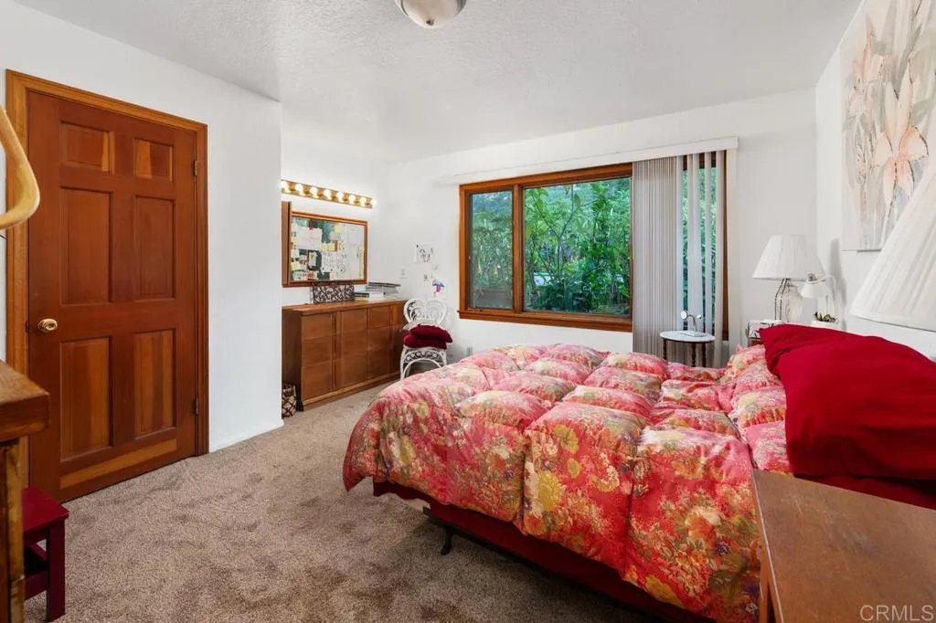 https://cdn.realtyfeed.com/cdn/127/306614486/5e0b2a5adac0b2e46c30ae0556230c9c.webp