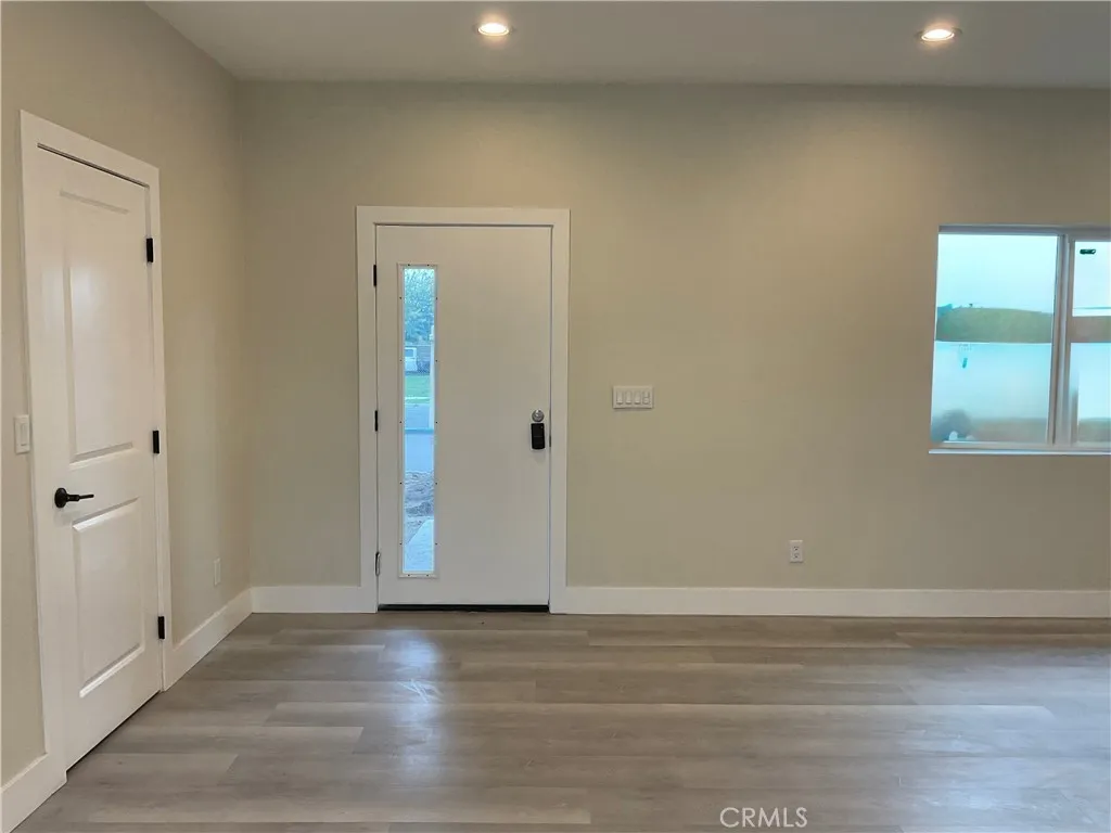 310 N Western, Hemet, CA 92543 - Photo 5 of 29, Hemet, CA