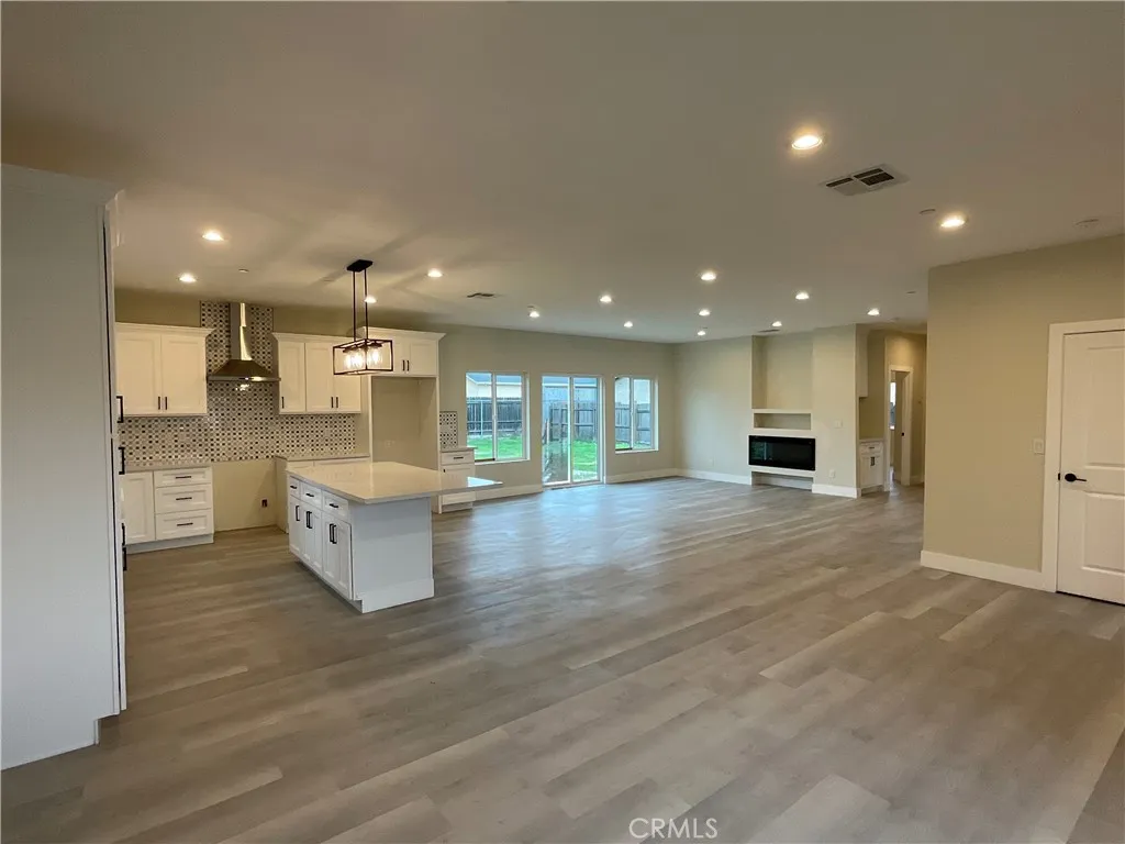 310 N Western, Hemet, CA 92543 - Photo 4 of 29, Hemet, CA