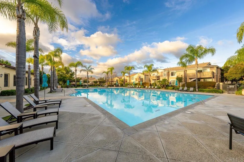 https://cdn.realtyfeed.com/cdn/127/306614536/a7ebd0de381d21f9e5ece58c5086155c.webp