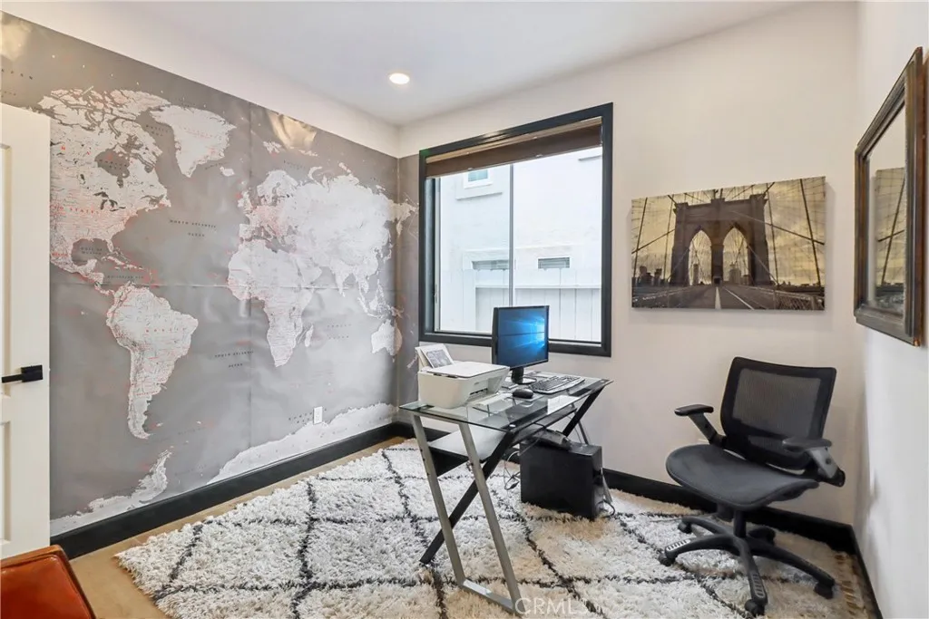 https://cdn.realtyfeed.com/cdn/127/306614596/1d561af9ca2c520aaaf7325bf6caa6d7.webp