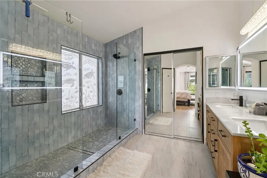 https://cdn.realtyfeed.com/cdn/127/306614596/a0df9535bc940b1e20b2a3cd67d91e5c.webp