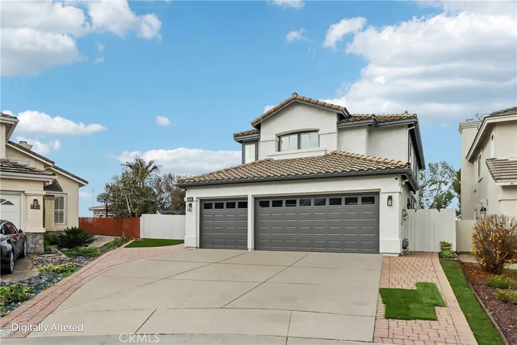 https://cdn.realtyfeed.com/cdn/127/306614596/b09d0babec96128b5e74d5a3f3b4ca04.webp