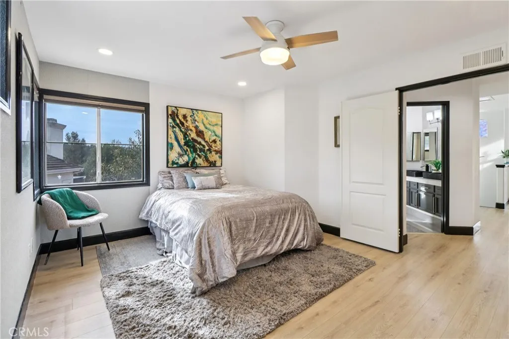 https://cdn.realtyfeed.com/cdn/127/306614596/d45edff608e995bfe5057260158503f6.webp