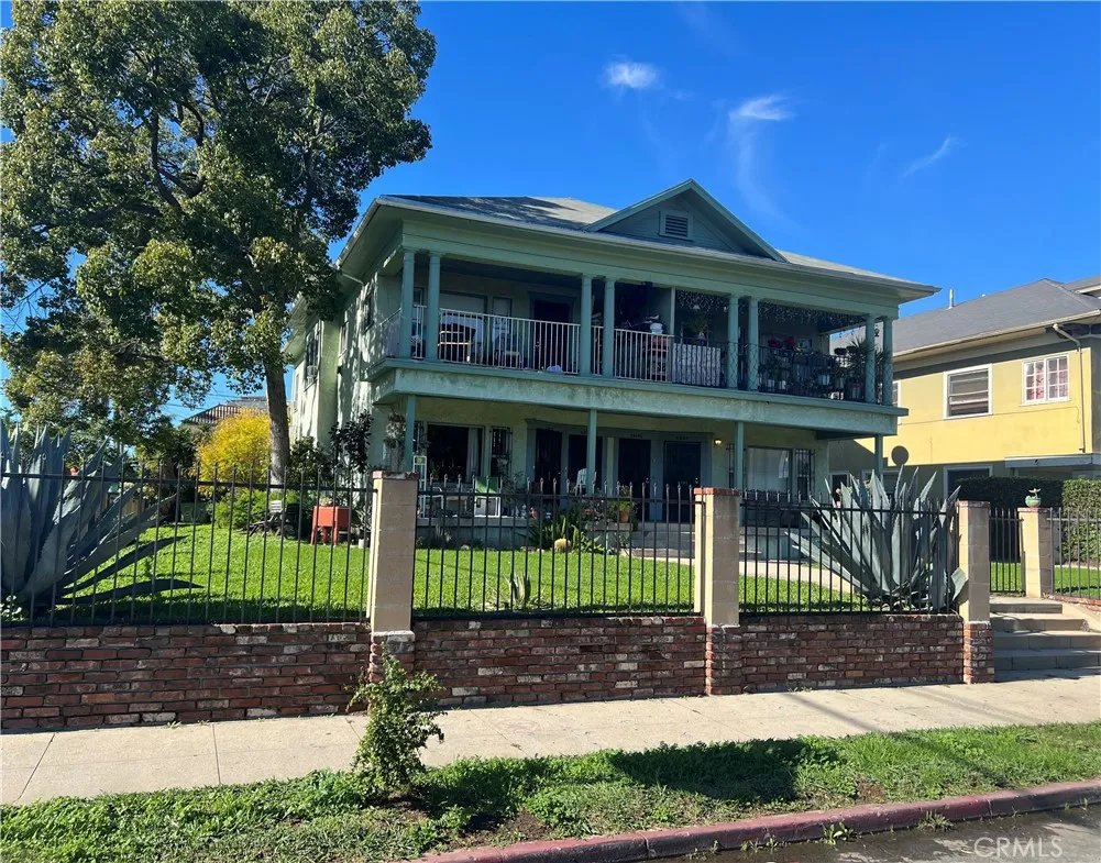 2955 Van Buren Place, Los Angeles, CA 90007 - Photo 2 of 43, Los Angeles, CA