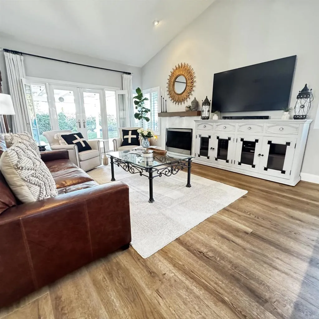 https://cdn.realtyfeed.com/cdn/127/306614629/b8190d17a399526e159a56d5ade3e465.webp