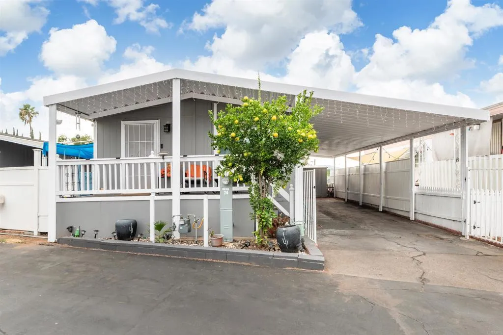 https://cdn.realtyfeed.com/cdn/127/306614660/c2443ee817082571602bad1e635dfa2a.webp