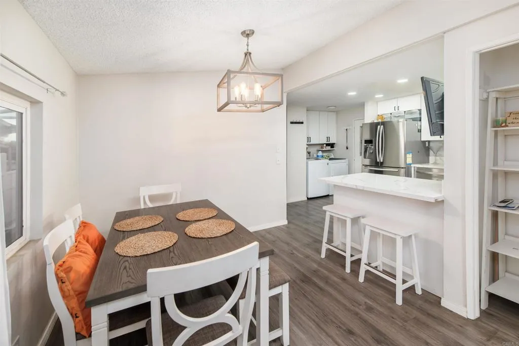 https://cdn.realtyfeed.com/cdn/127/306614660/ffff3e1362252c9bc2af64cc71b89d78.webp