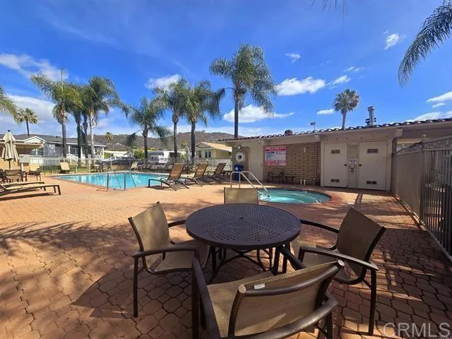 https://cdn.realtyfeed.com/cdn/127/306614661/7064ab43009d6d89f8e7f46ecf08efb7.webp