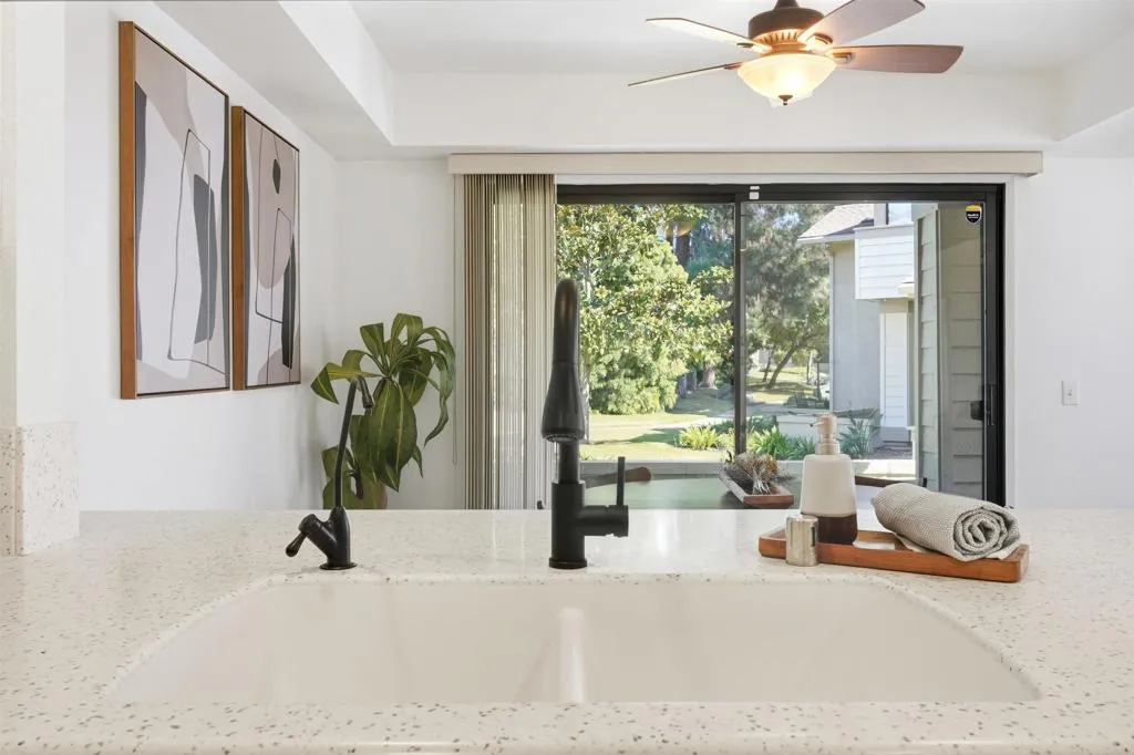 Photo #10: PTP2600194 Listing: Photo #10