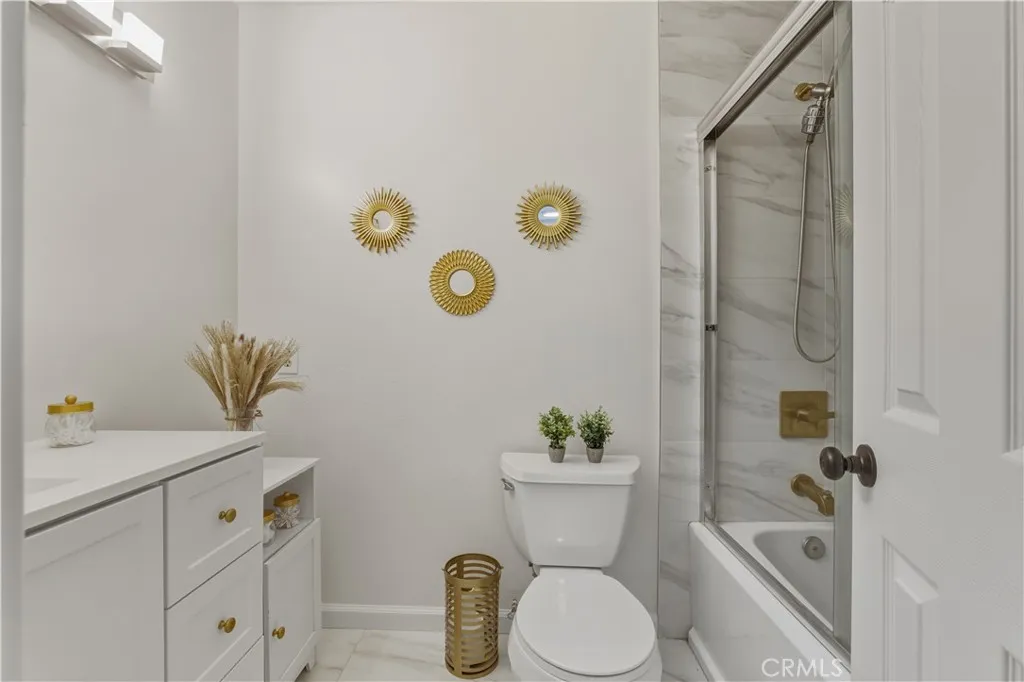 Photo #11: OC25280991 Listing: Photo #11