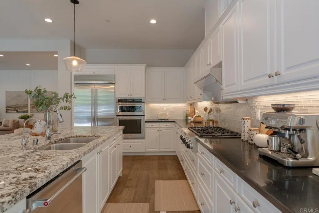 https://cdn.realtyfeed.com/cdn/127/306614696/3707dc924099d4fb36966a7f67983bd7.webp