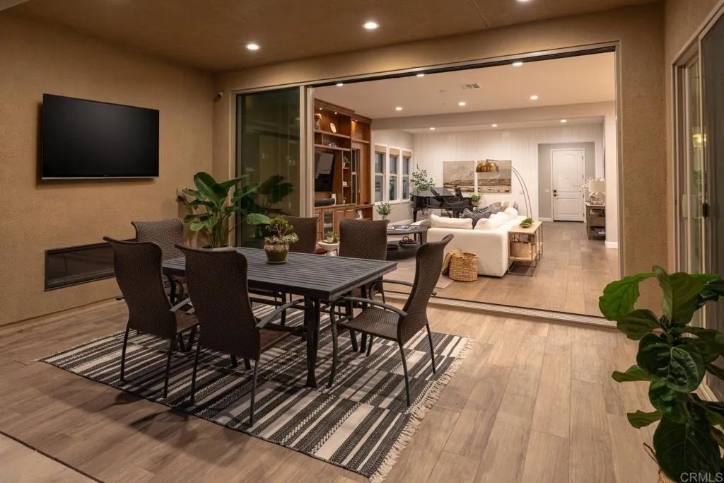 https://cdn.realtyfeed.com/cdn/127/306614696/77d484d18a08dd012dd1724819770596.webp