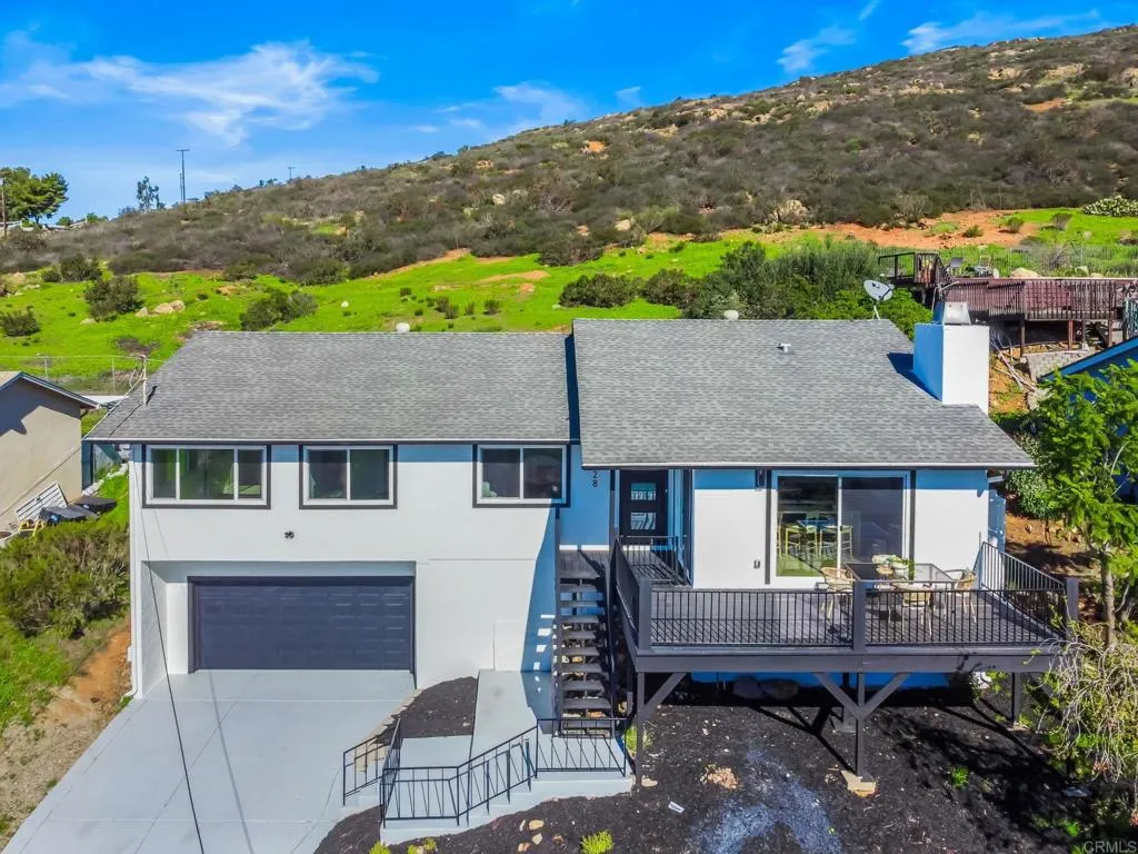 https://cdn.realtyfeed.com/cdn/127/306614706/4692bf31712ef5dc319fbcc6af13c900.webp