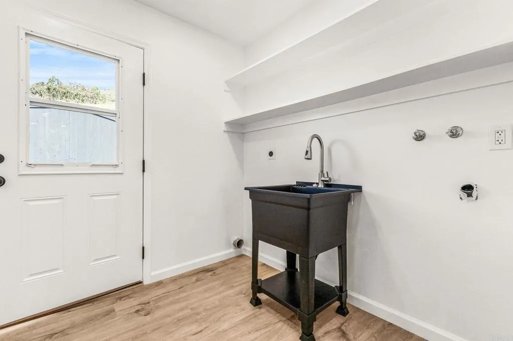 https://cdn.realtyfeed.com/cdn/127/306614706/4772d22649a3505b77d73277bc1943fa.webp