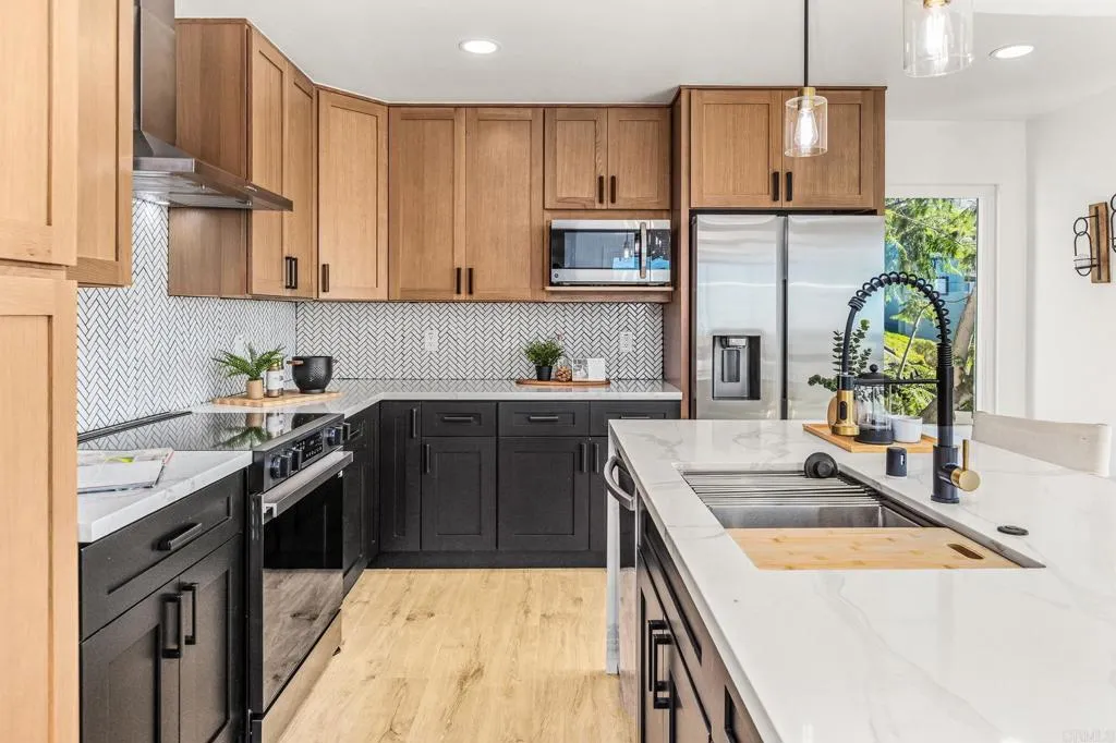 https://cdn.realtyfeed.com/cdn/127/306614706/4b1f2810228e74190027975e2e78b214.webp