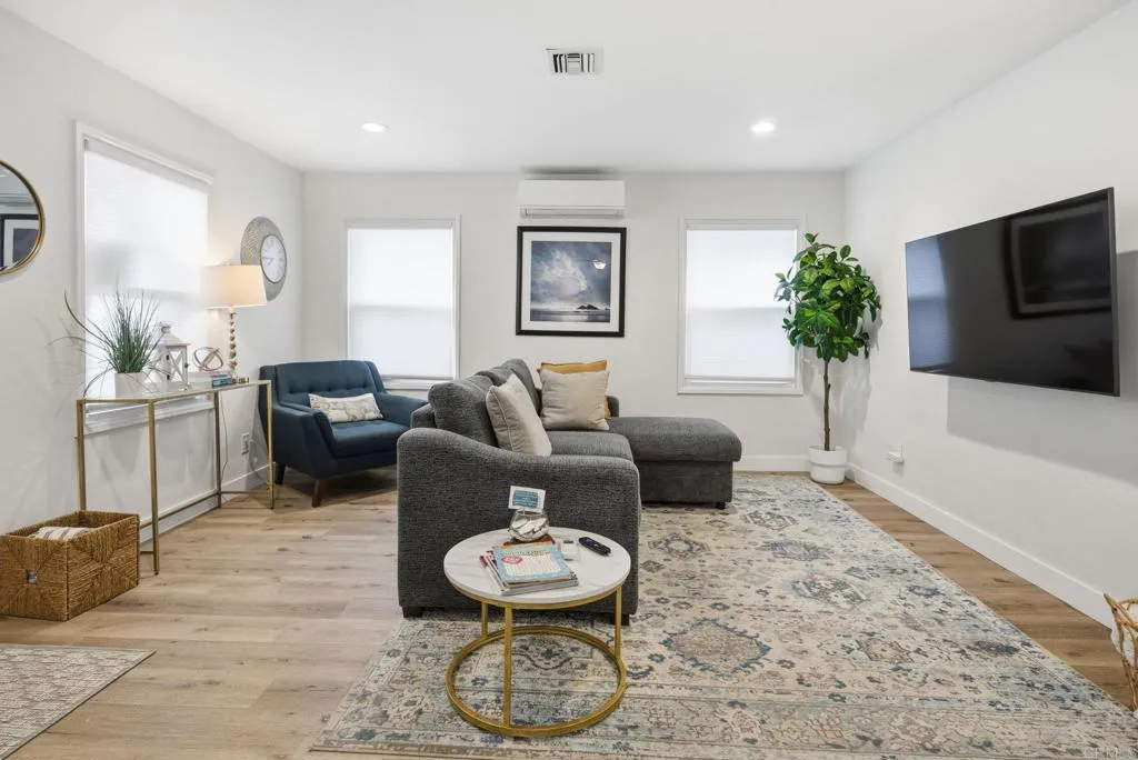 Photo #7: PTP2600199 Listing: Photo #7